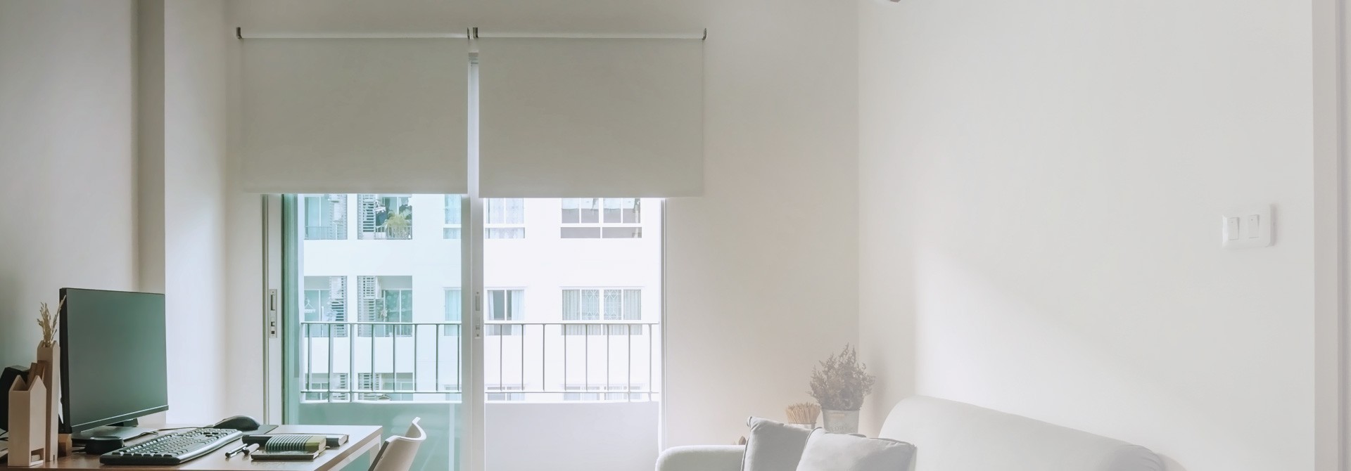 Small roller blinds